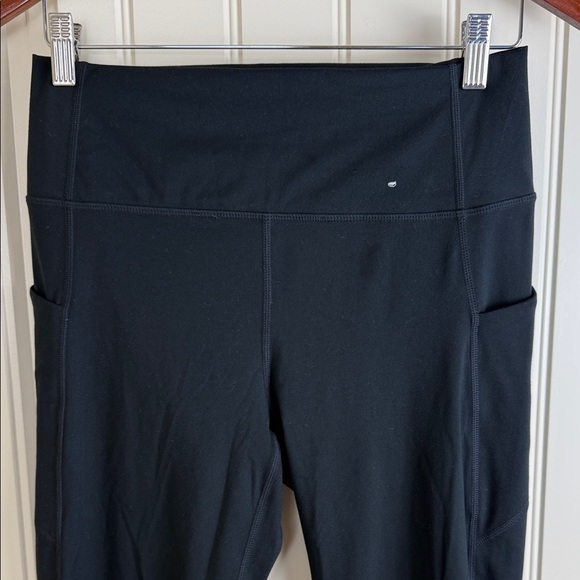 Fabletics Black Pocket Leggings XL High Rise Athletic Gym Yoga Pants NWOT - Picture 2 of 12